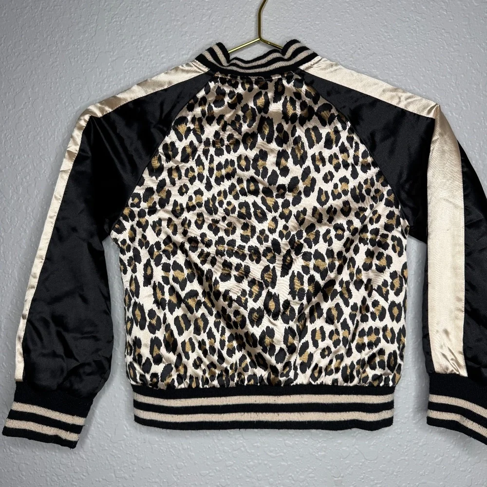 The Childrens Place Size 5/6 Leopard‎ print full Zip Bomber Jacket
